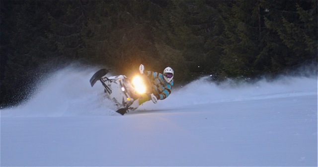 Lipsa zăpezii amână Predeal Snowmobile 1 Winter Cup