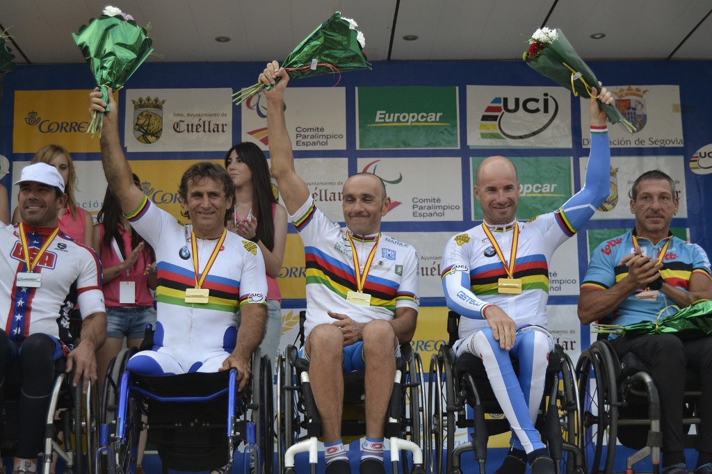 Alessandro Zanardi, a câştigat ultima etapă a sezonului din Cupa Mondială de Paraciclism