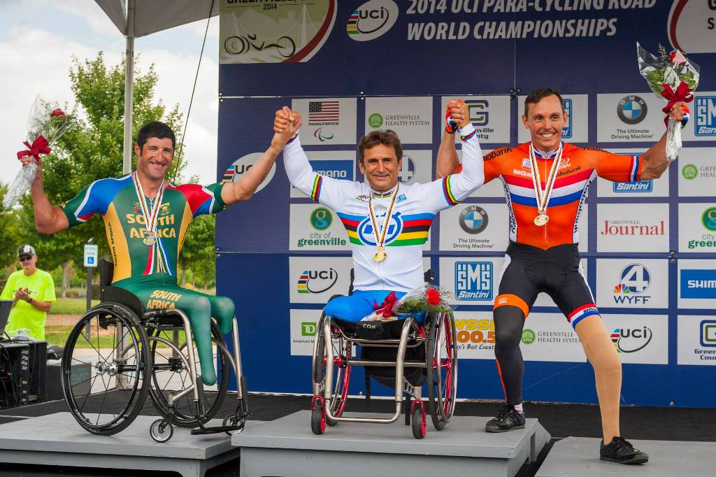 Două medalii de aur şi una de argint pentru Alessandro Zanardi la Campionatele Mondiale de paraciclism