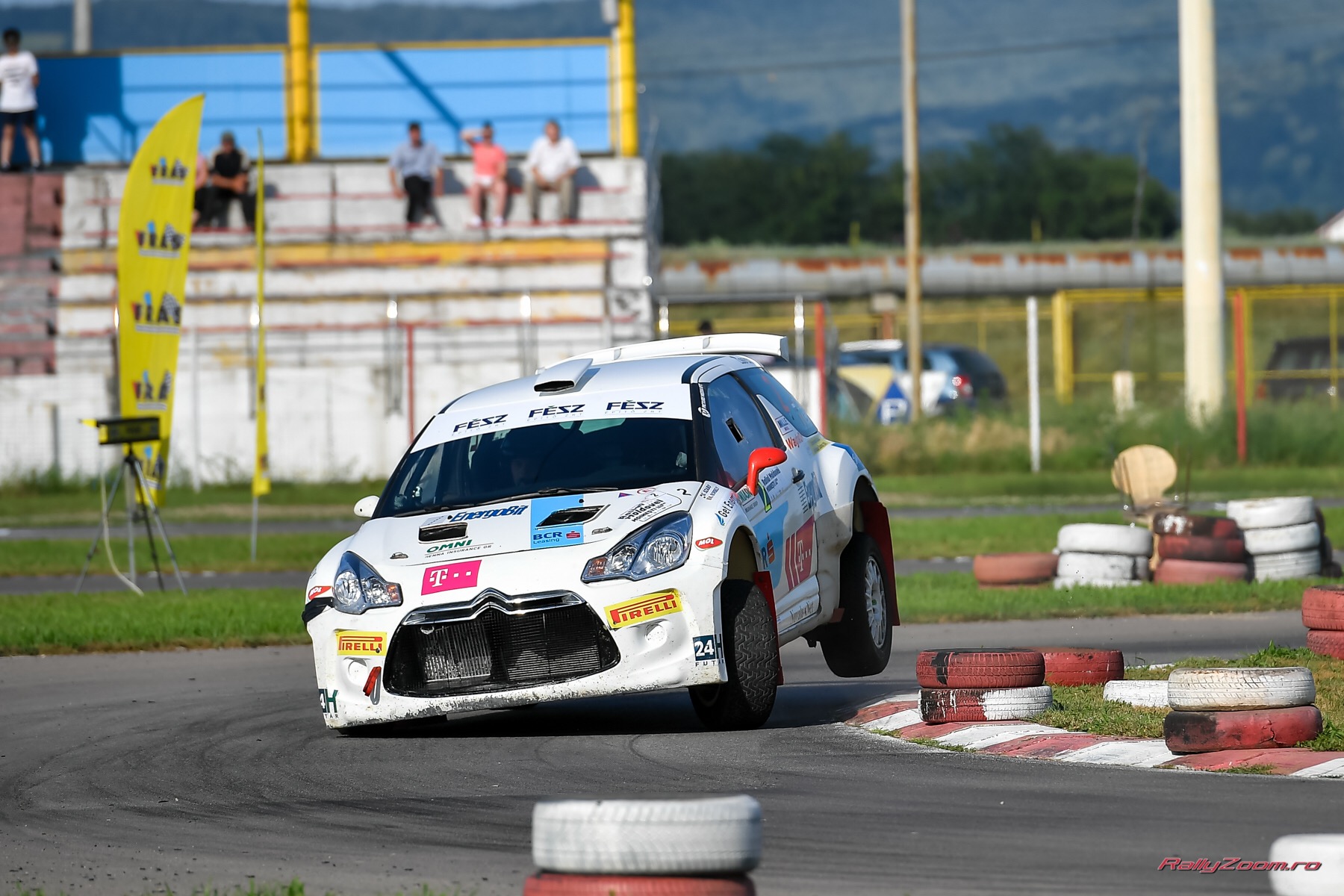 BCR Rally Team sarbatoreste victoria de la Raliul Moldovei – Moinesti 2016